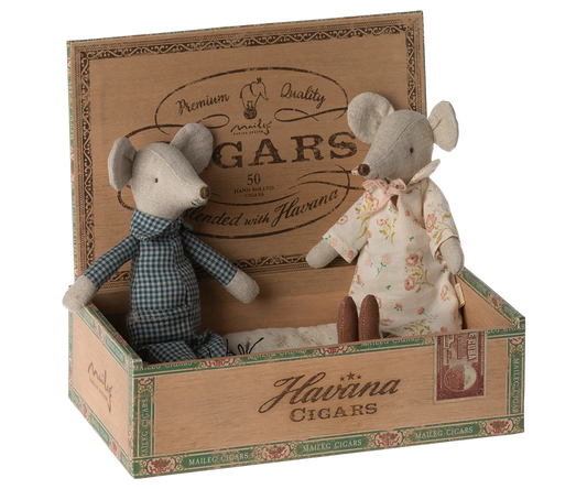 Maileg Grandma & Grandpa Mice in Cigar Box
