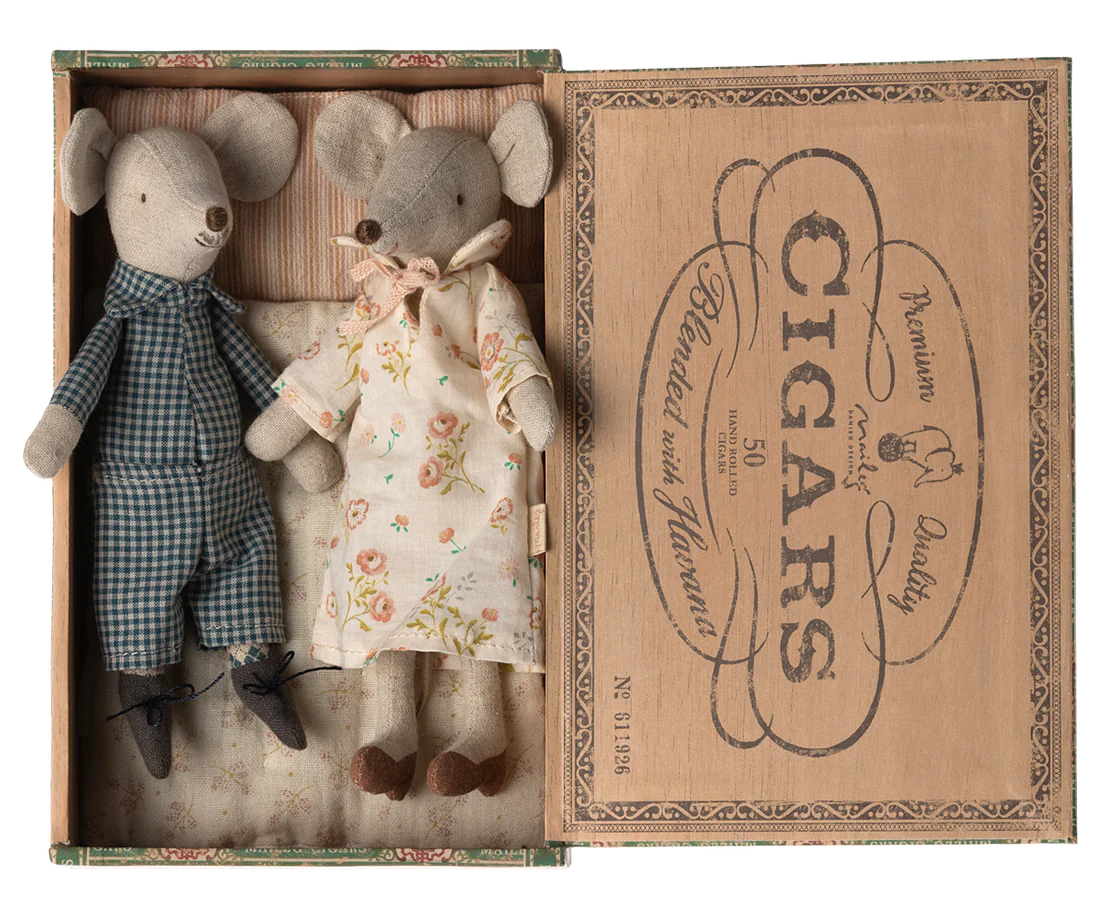 Maileg Grandma & Grandpa Mice in Cigar Box