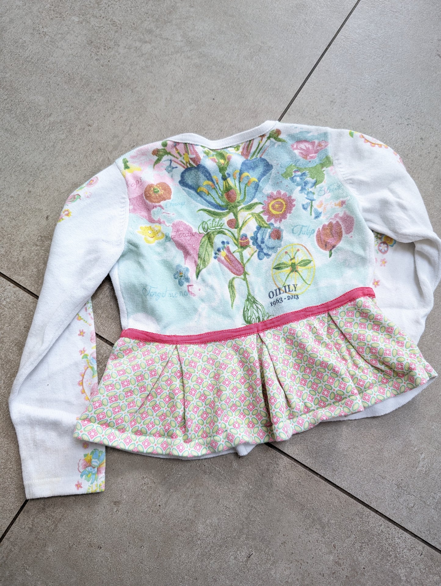 6381109 Oilily Cardigan 2yrs