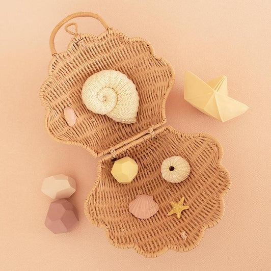 Olli Ella Shell Basket- Rose