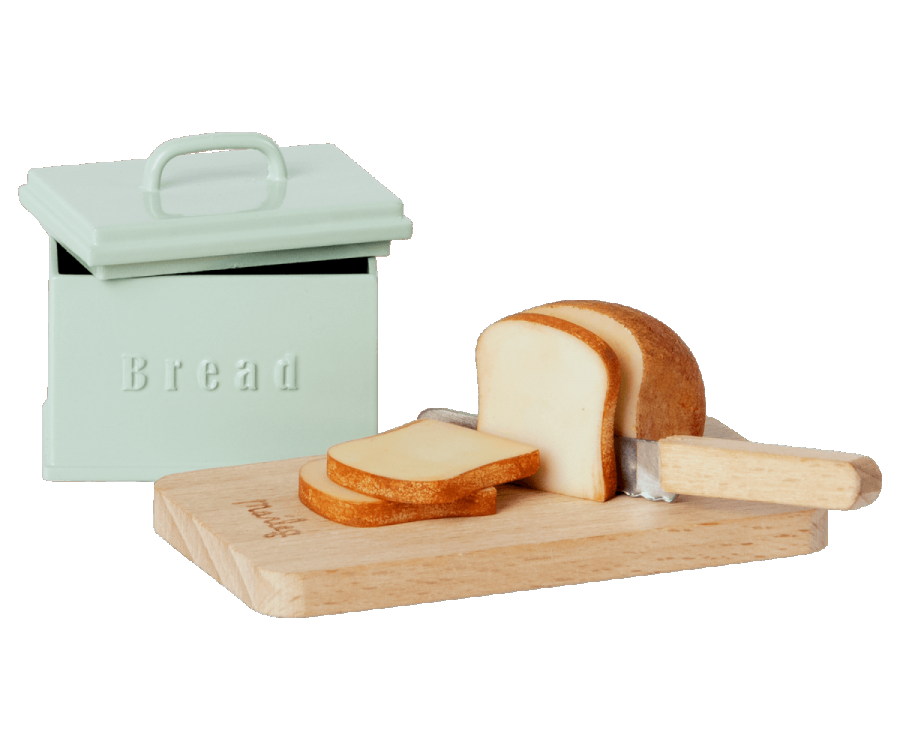 Maileg Miniature Bread Box w. Cutting Board & Knife