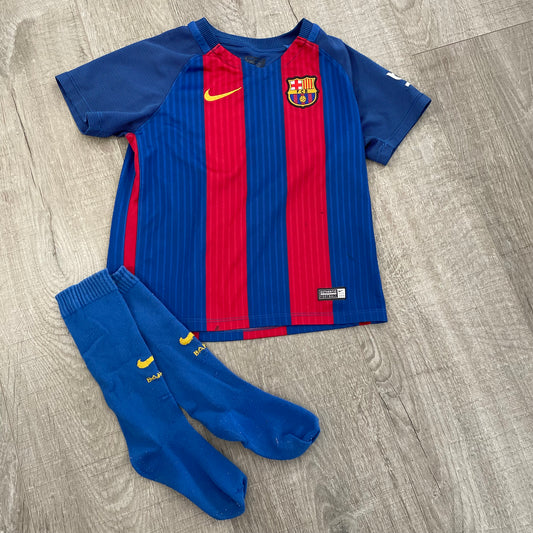 1980412 Barcelona Football Shirt & Socks Set