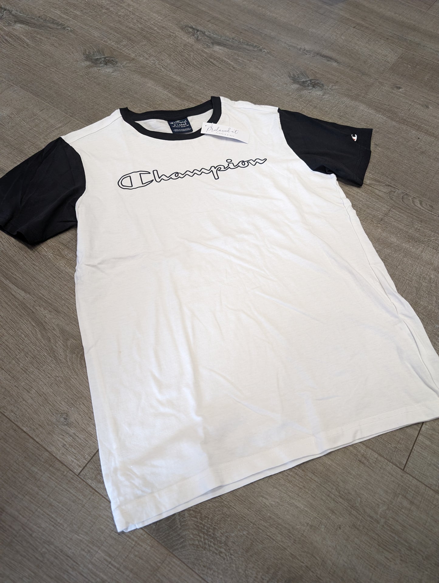 3221106 Champion T-Shirt 12yrs