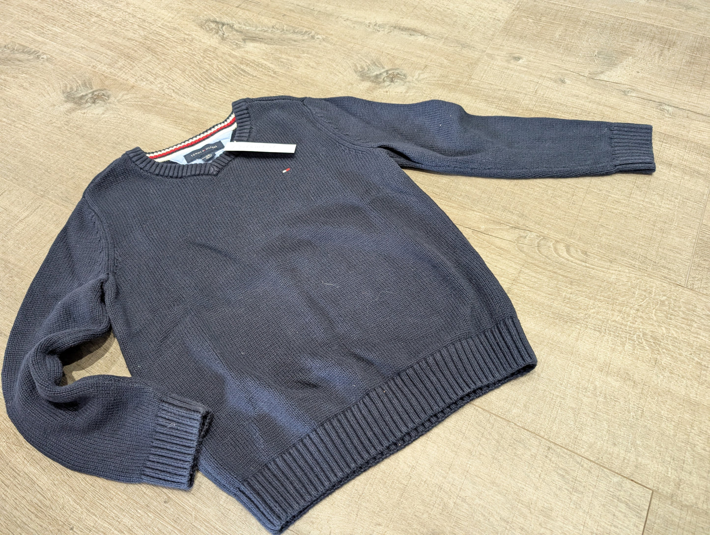 6500106 Tommy Hilfiger Sweatshirt 6-7yrs