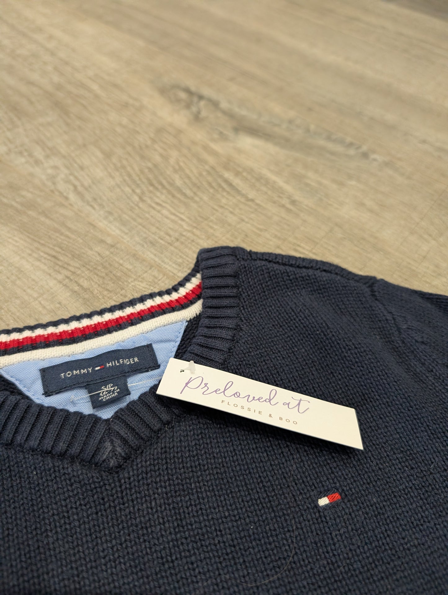 6500106 Tommy Hilfiger Sweatshirt 6-7yrs